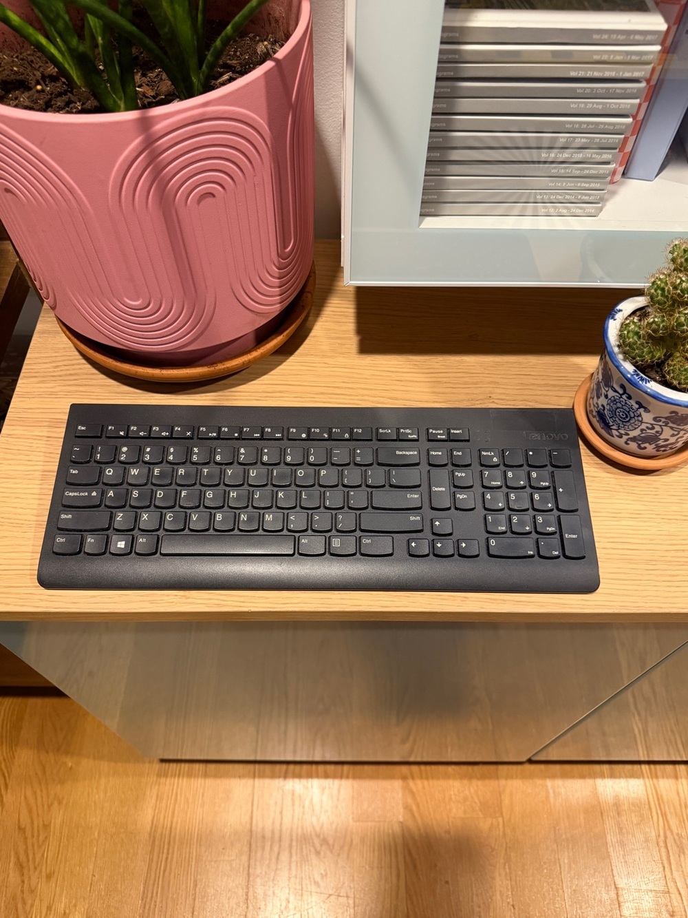 Lenovo Slim Wireless Keyboard – Black